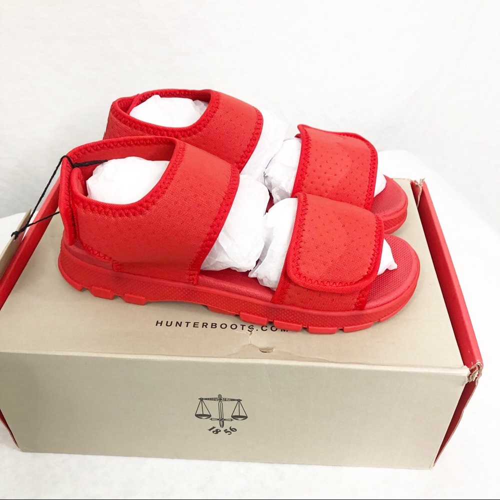 NEW Hunter Boots Kids Velcro Outdoor Sandals, Size 3 Boys, Size 4 Girls, Red